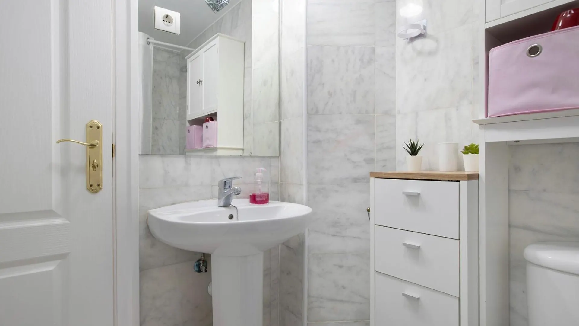 Plata Plaza Apartment Torremolinos
