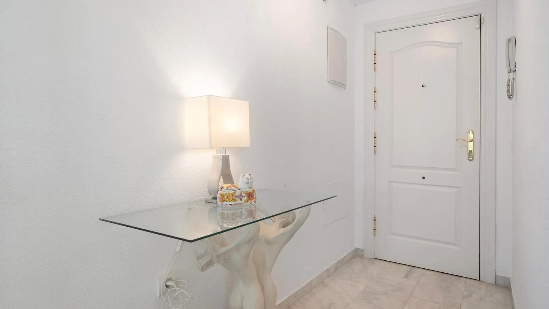 Plata Plaza Apartment Torremolinos