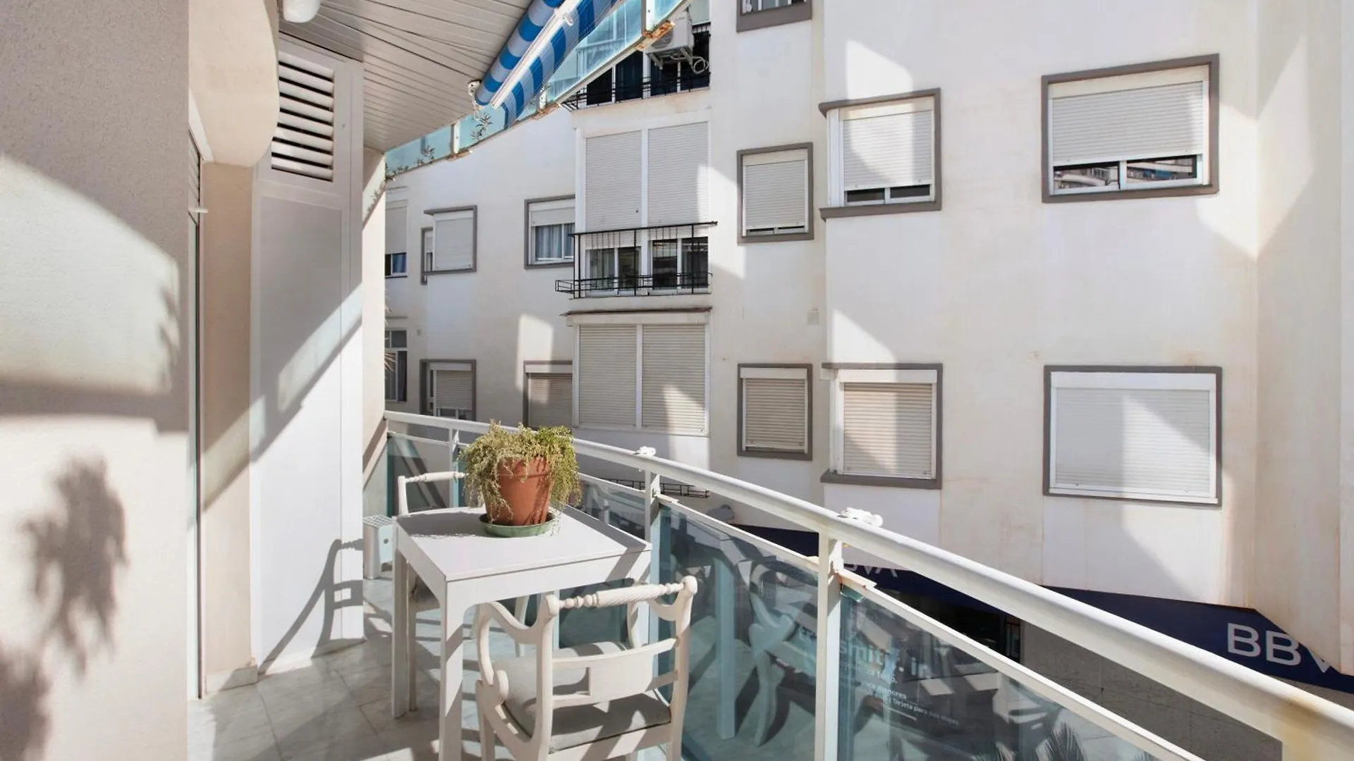 Plata Plaza Apartment Torremolinos 0*,  Spain